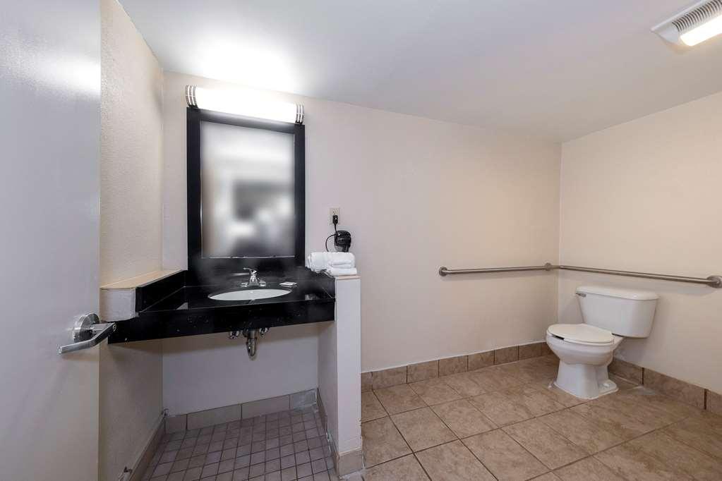 Hometowne Studios By Red Roof Bordentown - Mcguire Afb Zimmer foto